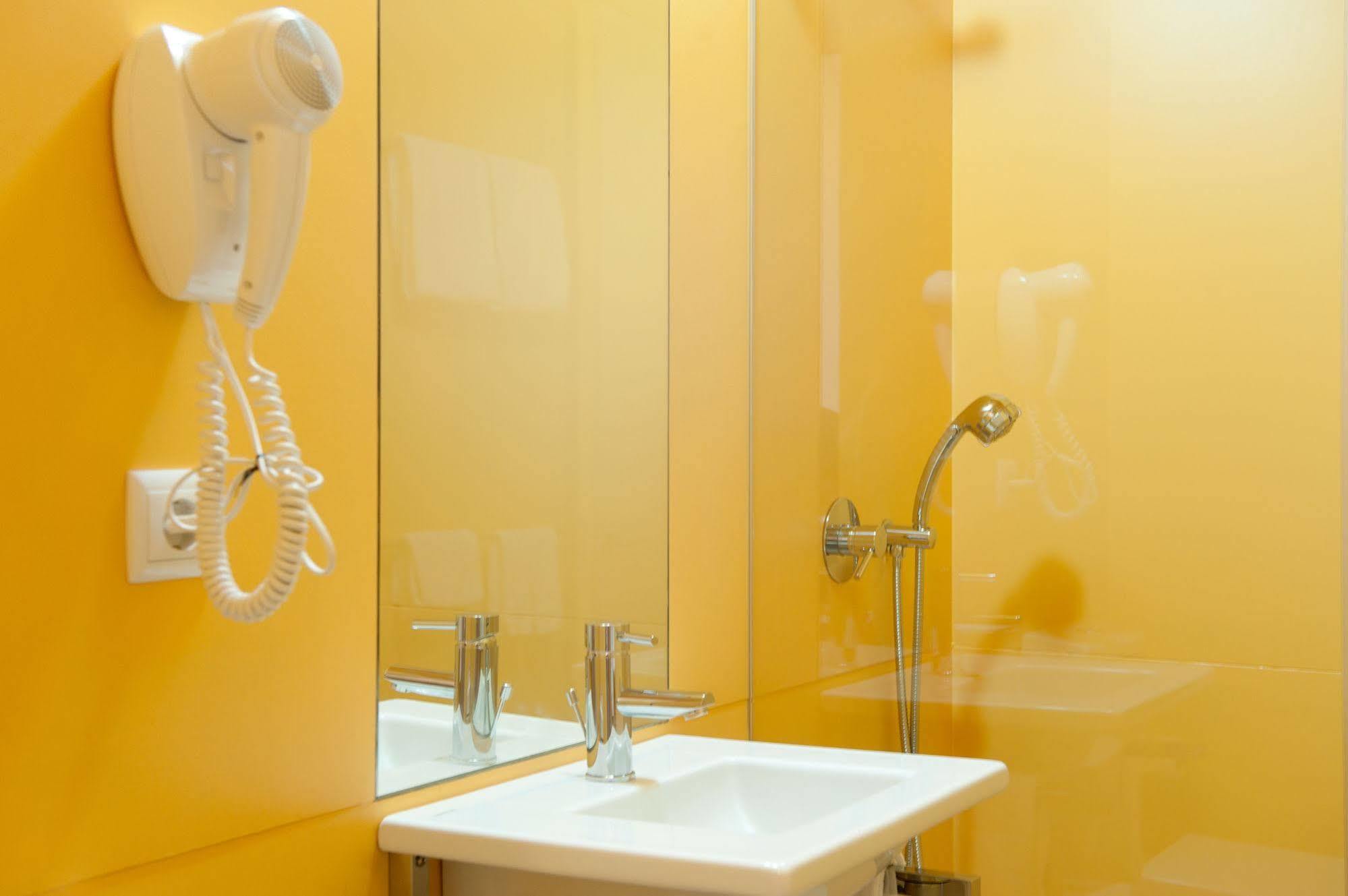 Coimbra Vintage Lofts Apartments מראה חיצוני תמונה