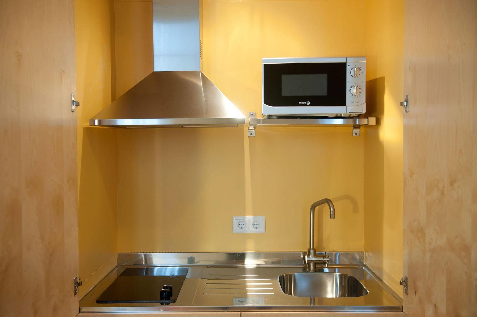 Coimbra Vintage Lofts Apartments מראה חיצוני תמונה